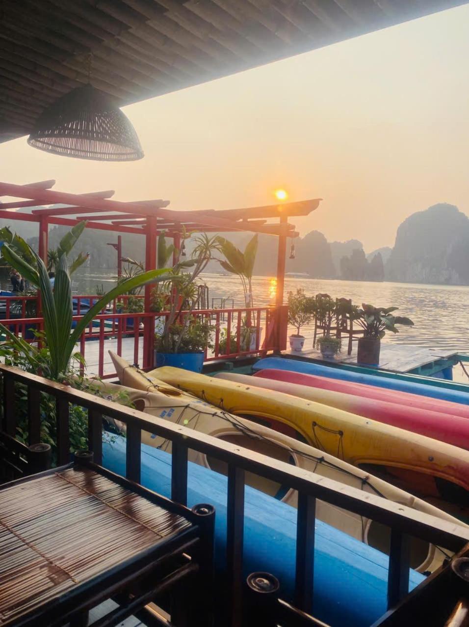 Eco Floating Cai Beo Farm stay